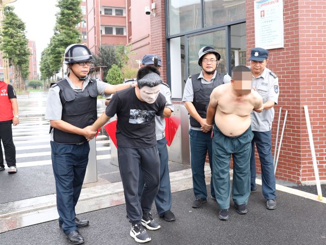 785d132ef32240d3844fe380fb88fe28 785d132ef32240d3844fe380fb88fe28.Jpeg