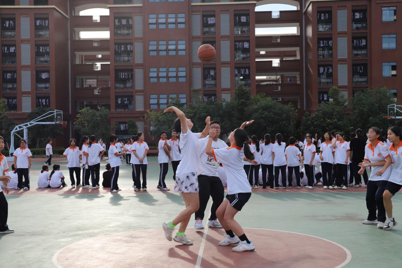 6c6320d05b9f4c0f9de29485d1df3d04 6c6320d05b9f4c0f9de29485d1df3d04.Jpeg