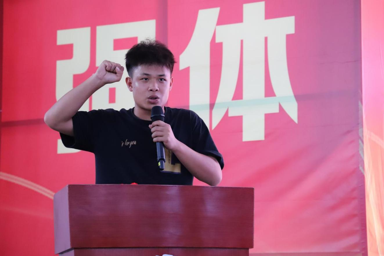 b62d4211fdef4008a4ed1face3be363b b62d4211fdef4008a4ed1face3be363b.Jpeg