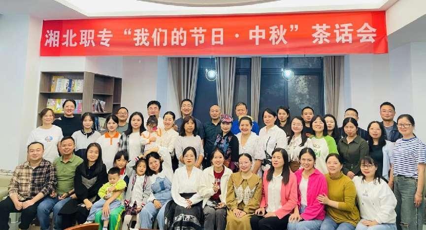 29e24910f57b48d982cae7297a753181 29e24910f57b48d982cae7297a753181.Jpeg