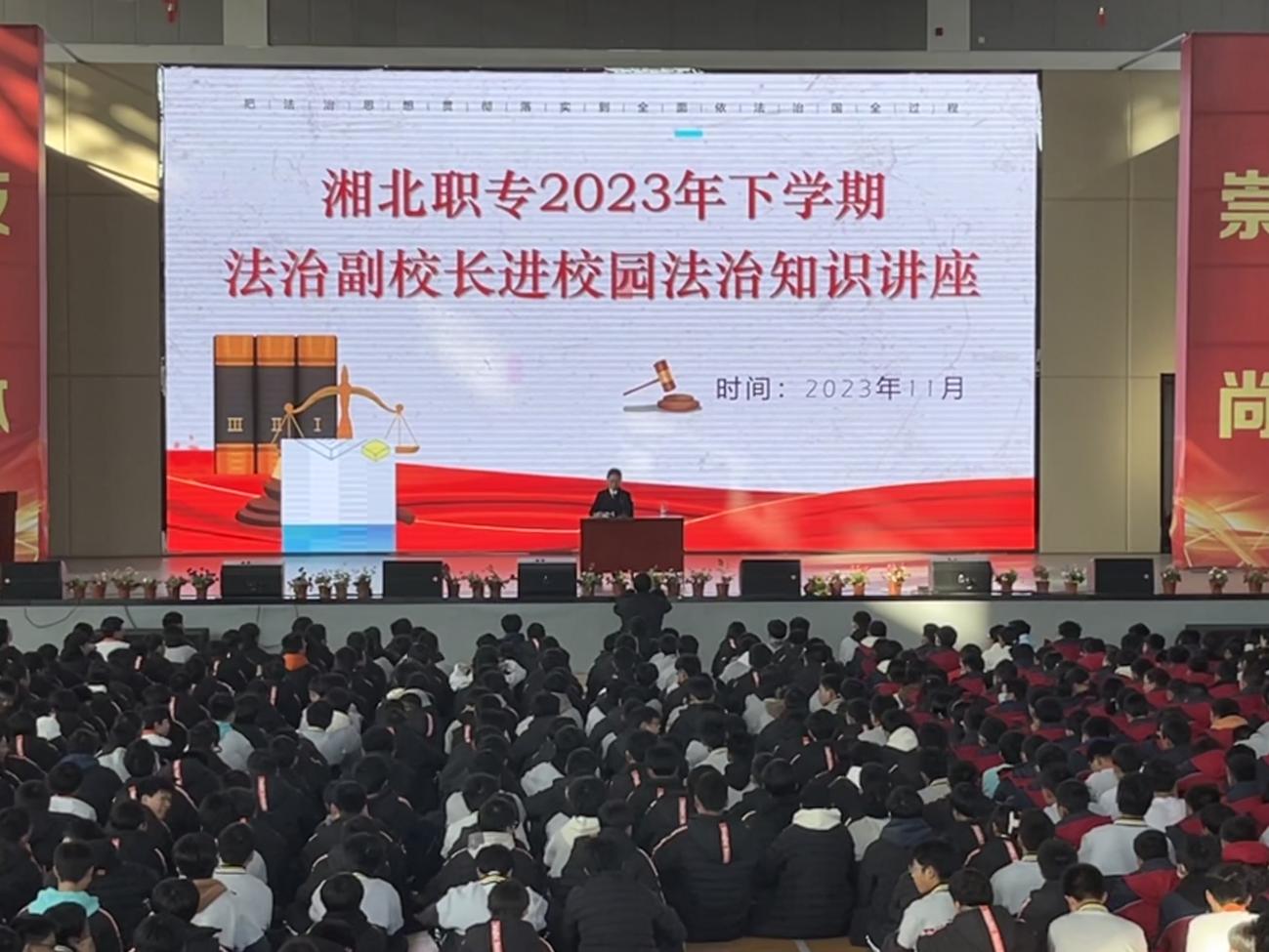 1351d21621eb4feda9fbf6e88d21e02b 1351d21621eb4feda9fbf6e88d21e02b.Jpeg