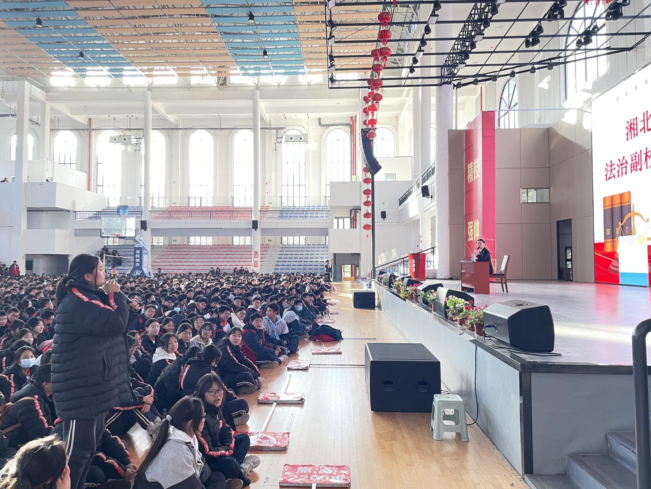 5e407e1278e04f3bba3a51e6429c7d37 5e407e1278e04f3bba3a51e6429c7d37.Jpeg