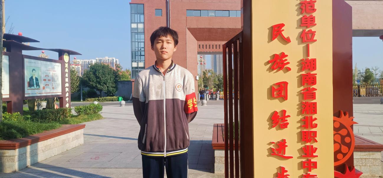 c64306bc5d544b4e8446bd97210de7d6 c64306bc5d544b4e8446bd97210de7d6.Jpeg