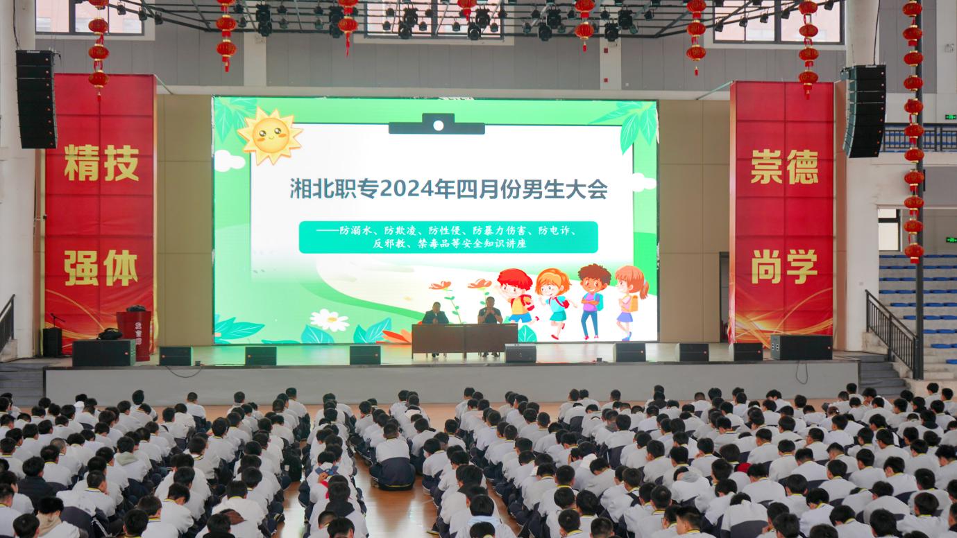 749ebc12dbf14f518260a8dc2cd45e2d 749ebc12dbf14f518260a8dc2cd45e2d.Jpeg