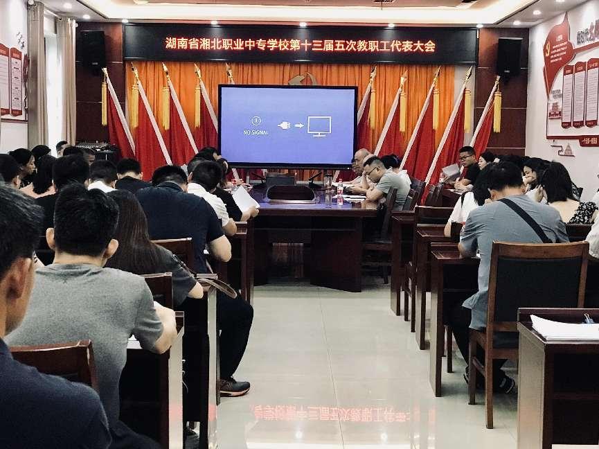 140aac5850f9400c9d4c7ec639e92ad7 140aac5850f9400c9d4c7ec639e92ad7.Jpeg