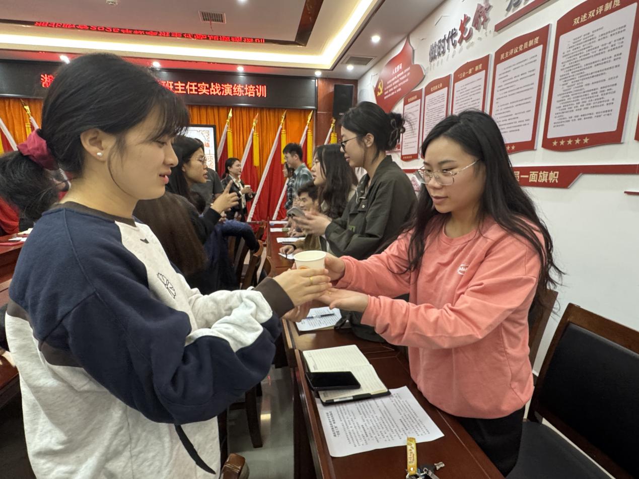 759642bbf61348d099def08657136f55 759642bbf61348d099def08657136f55.Jpeg