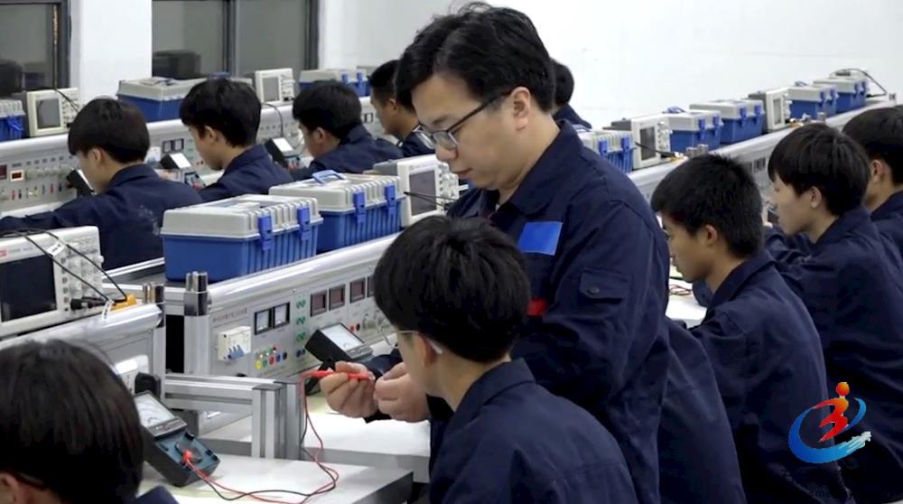 4f424d4a03914aae8a94b2e64b6c409a.jpg 4f424d4a03914aae8a94b2e64b6c409a.jpg